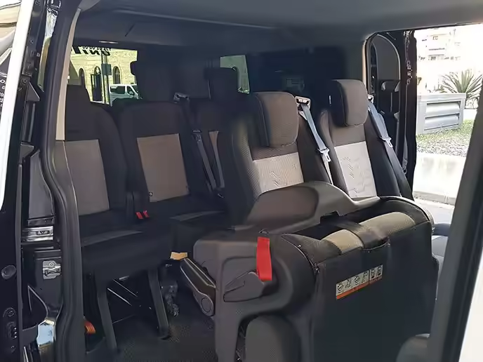 Asientos de nuestra Ford Tourneo Custom de 9 plazas